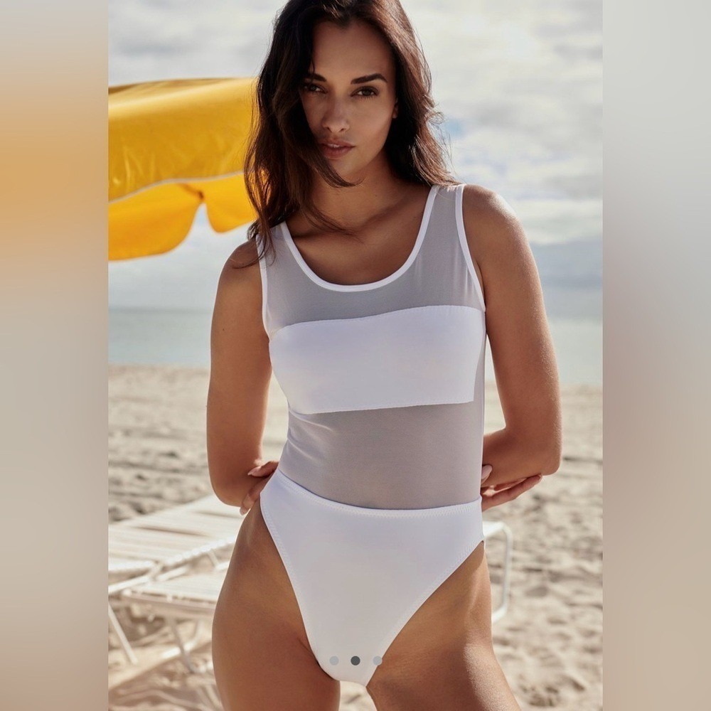 Anthropologie Norma Kamali Dash Dash Mio One-Piece Swimsuit size medium NWT